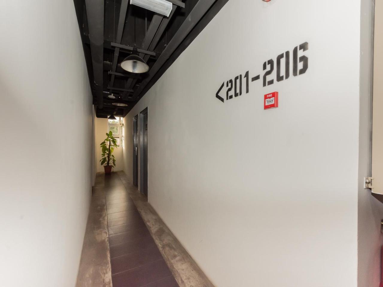 White Loft Hotel Malacca Exterior photo